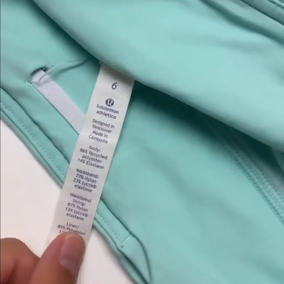 SOLD Lululemon speed up short 2.5” - Picture 5 of 5